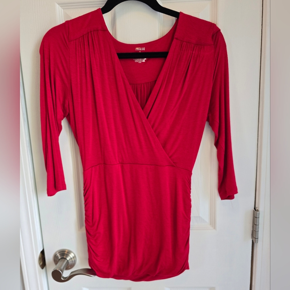 Jennifer Lopez Women's 3/4 Sleeve Shirt, Small